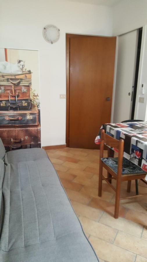 Il Gabbiano Lägenhet Viareggio Exteriör bild