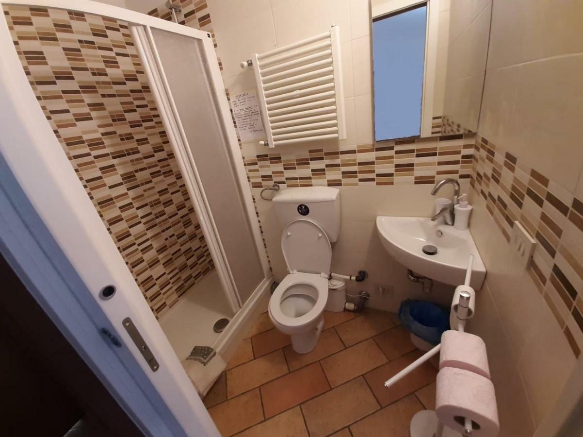 Il Gabbiano Lägenhet Viareggio Exteriör bild